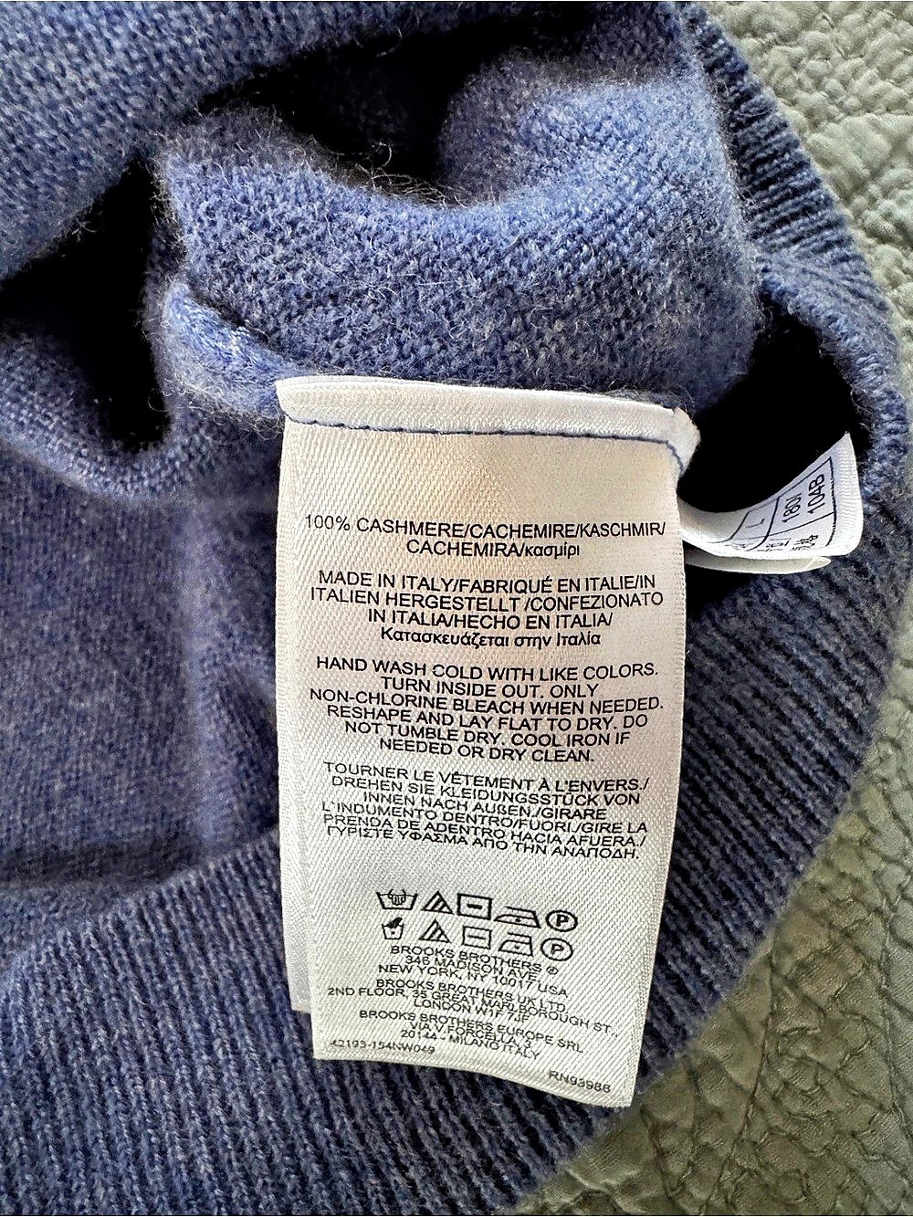 Brooks Brothers 2-Ply Scottish Cashmere V-Neck Cashmere Sweater in Blue - Picture 3 of 5